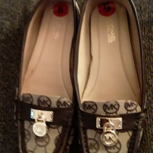Micheal kors loafers